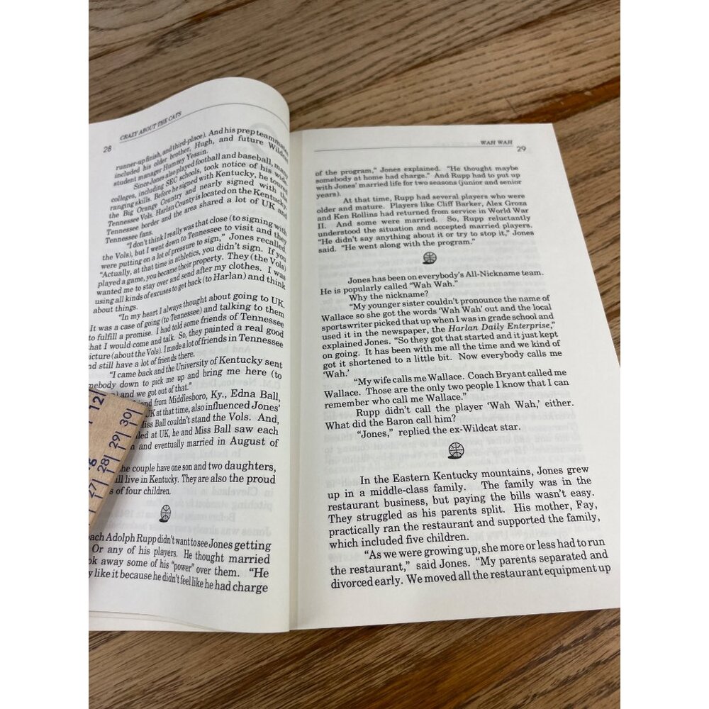 Crazy About the Cats From Rupp to Pitino by Jamie H Vaught 1992 Signed Paperback - Picture 6 of 6